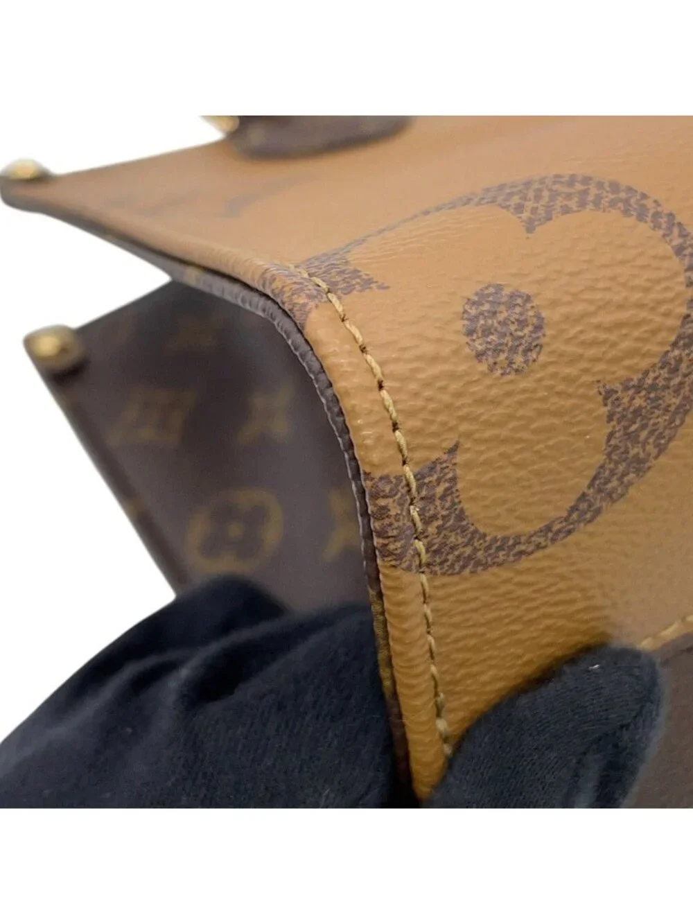 Louis Vuitton Monogram Reverse Giant On The Go PM 2-Way Tote Bag